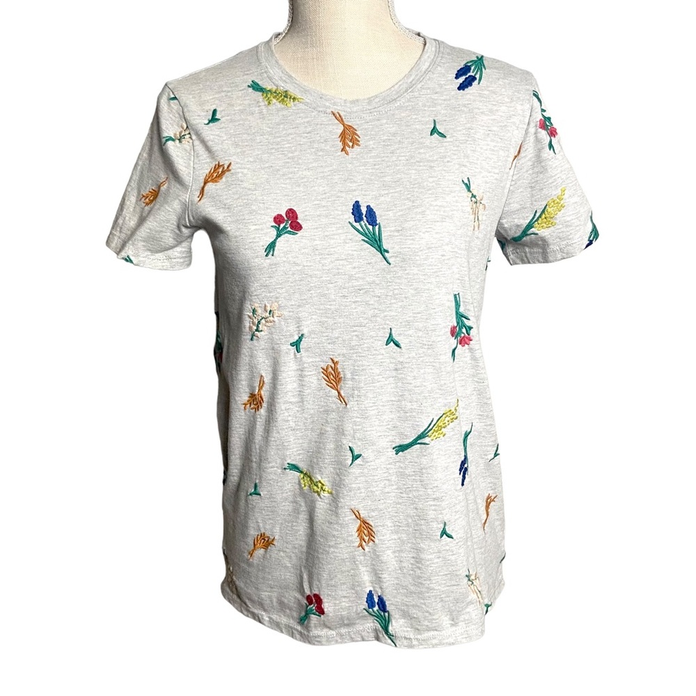 Lucky Brand Allover Embroidered Floral Tee- Heather Gray- Medium